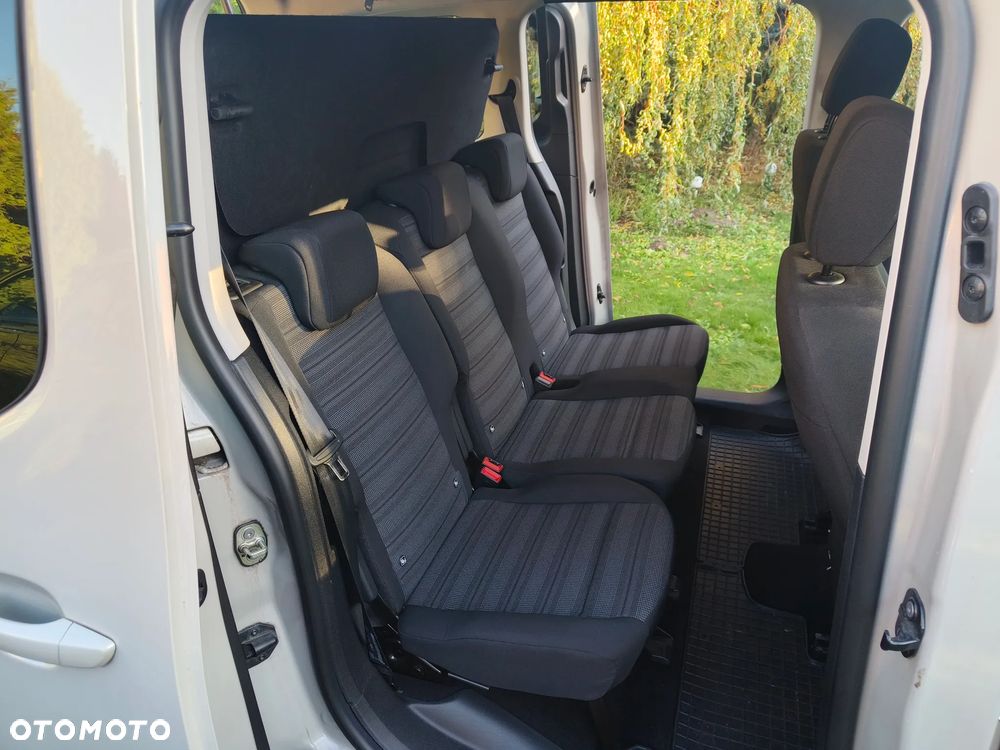 Opel Combo - 16