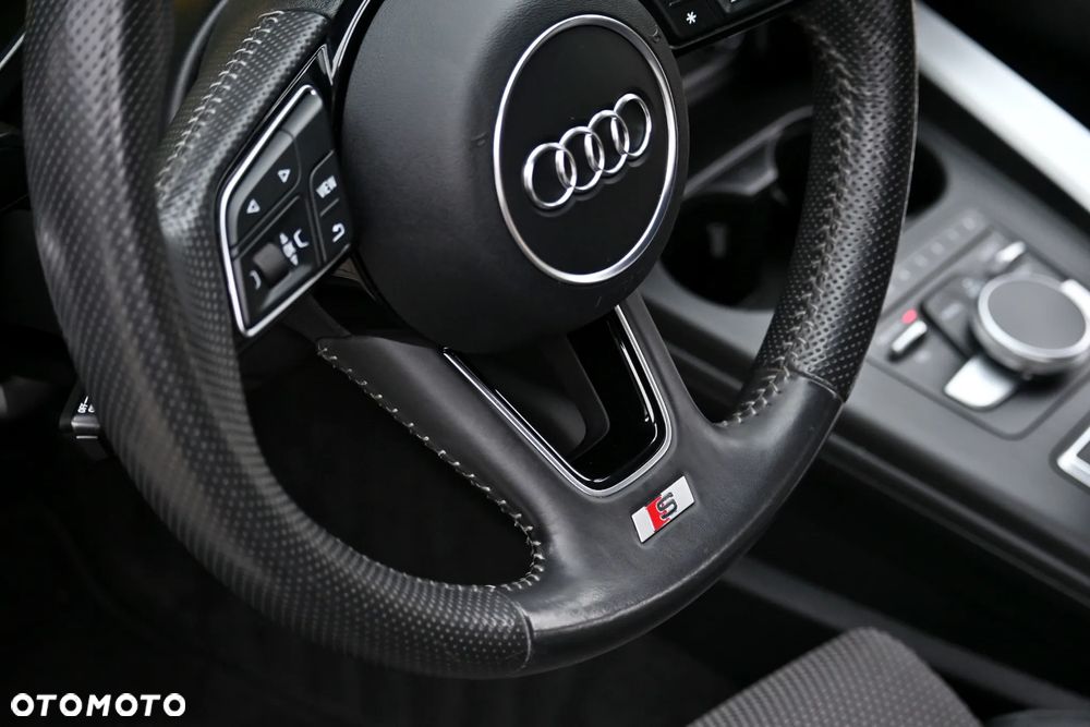 Audi A4 Avant 2.0 TDI DPF clean diesel quattro S tronic S line Sportpaket - 30