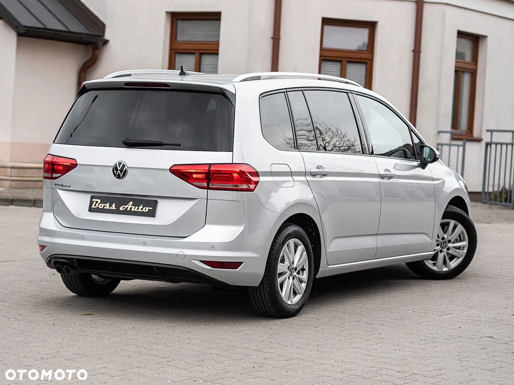 Volkswagen Touran 2.0 TDI SCR DSG Comfortline - 14
