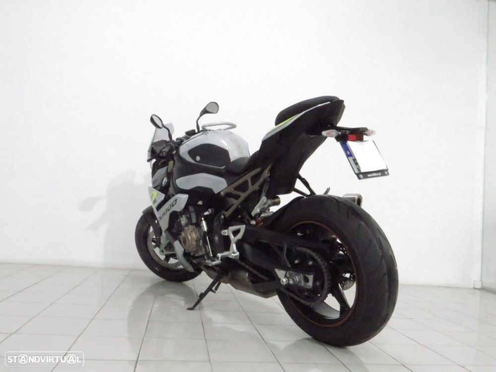 BMW S 1000 R . - 5