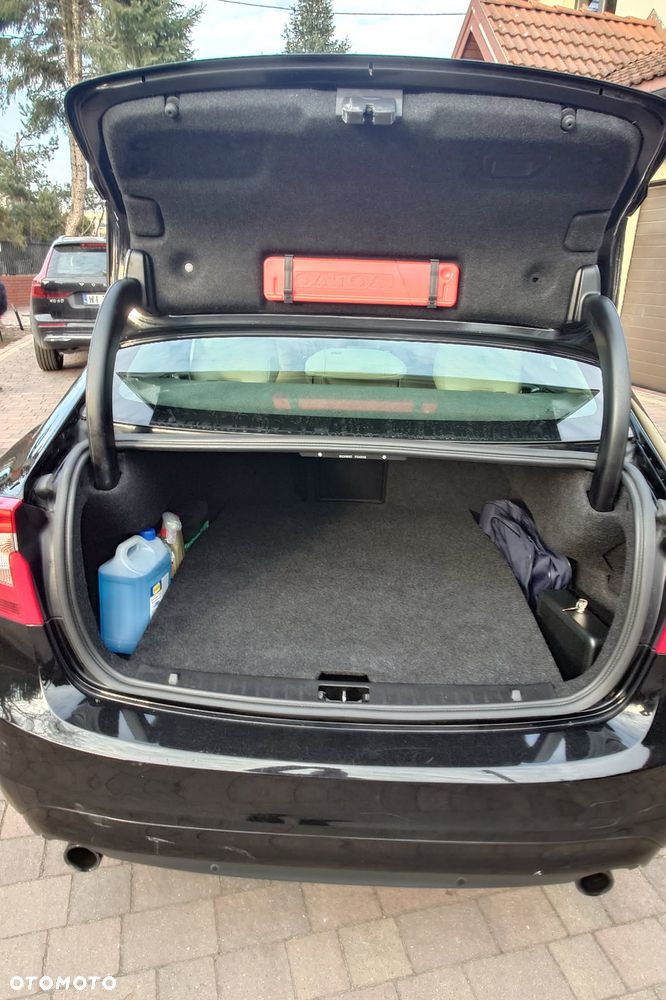 Volvo S60 T3 Drive-E Dynamic Edition (Momentum) - 19