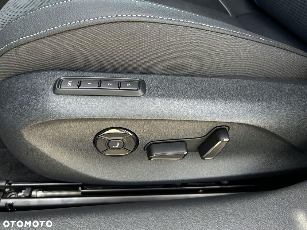Skoda Superb 2.0 TSI Sportline DSG - 29