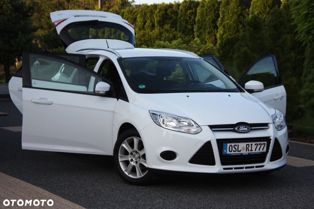 Ford Focus 1.0 EcoBoost Start-Stopp-System Champions Edition - 1