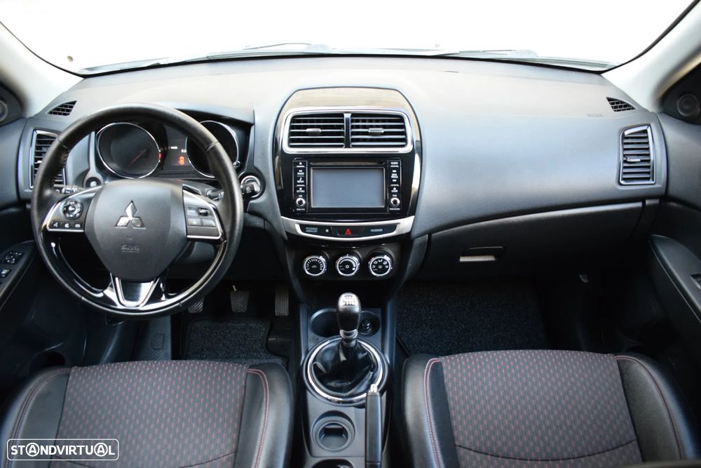 Mitsubishi ASX 1.6 DI-D Intense Black Edition - 9