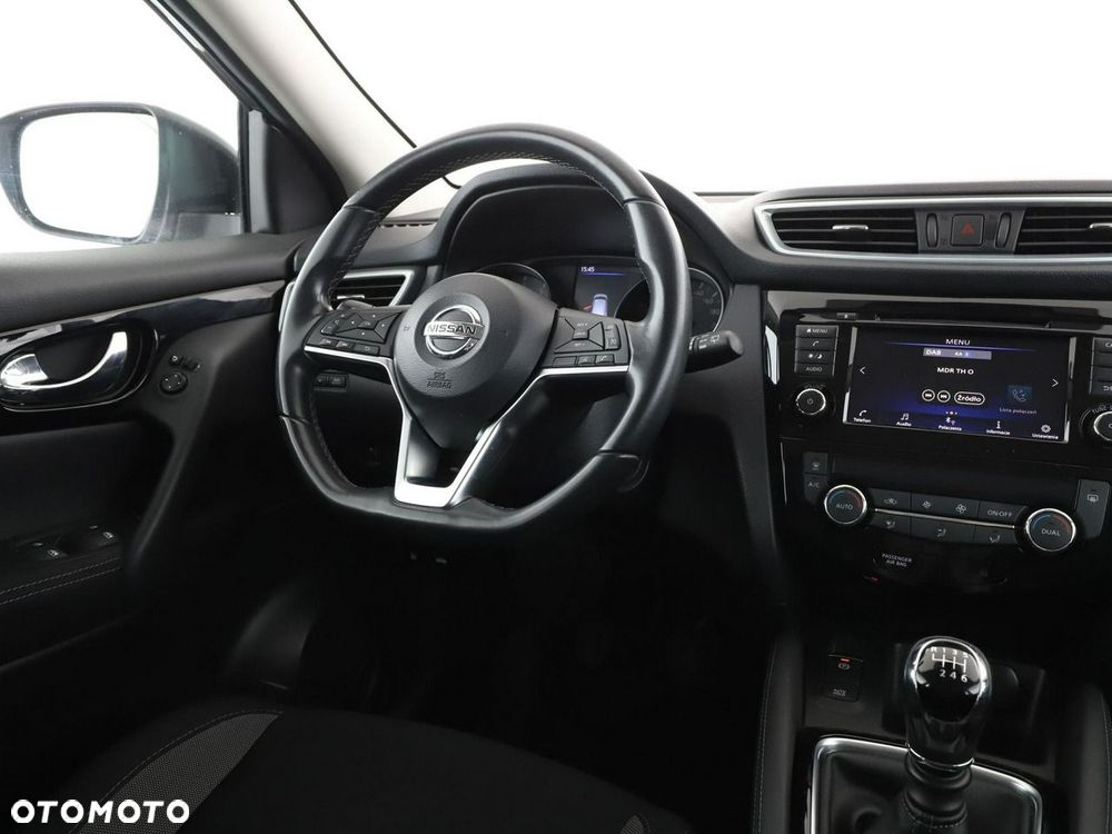 Nissan Qashqai 1.3 DIG-T Acenta - 17