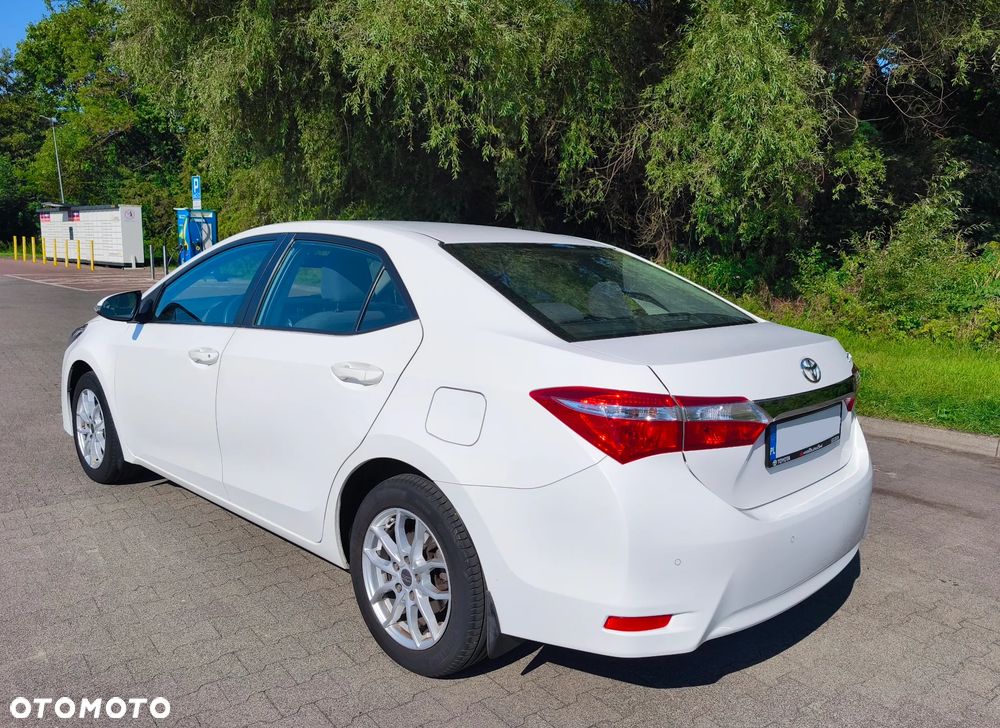 Toyota Corolla 1.6 Active - 3