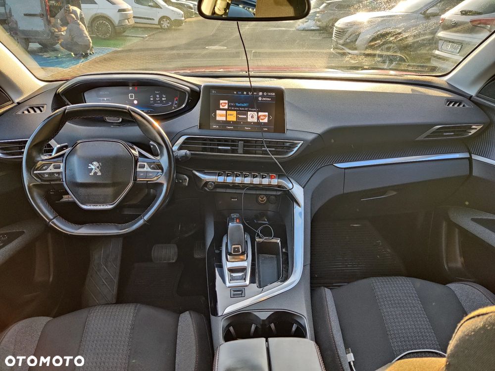 Peugeot 3008 1.6 BlueHDi Allure S&S EAT6 - 8