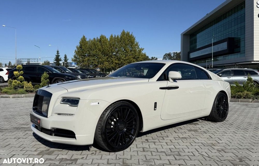 Rolls-Royce Wraith - 8