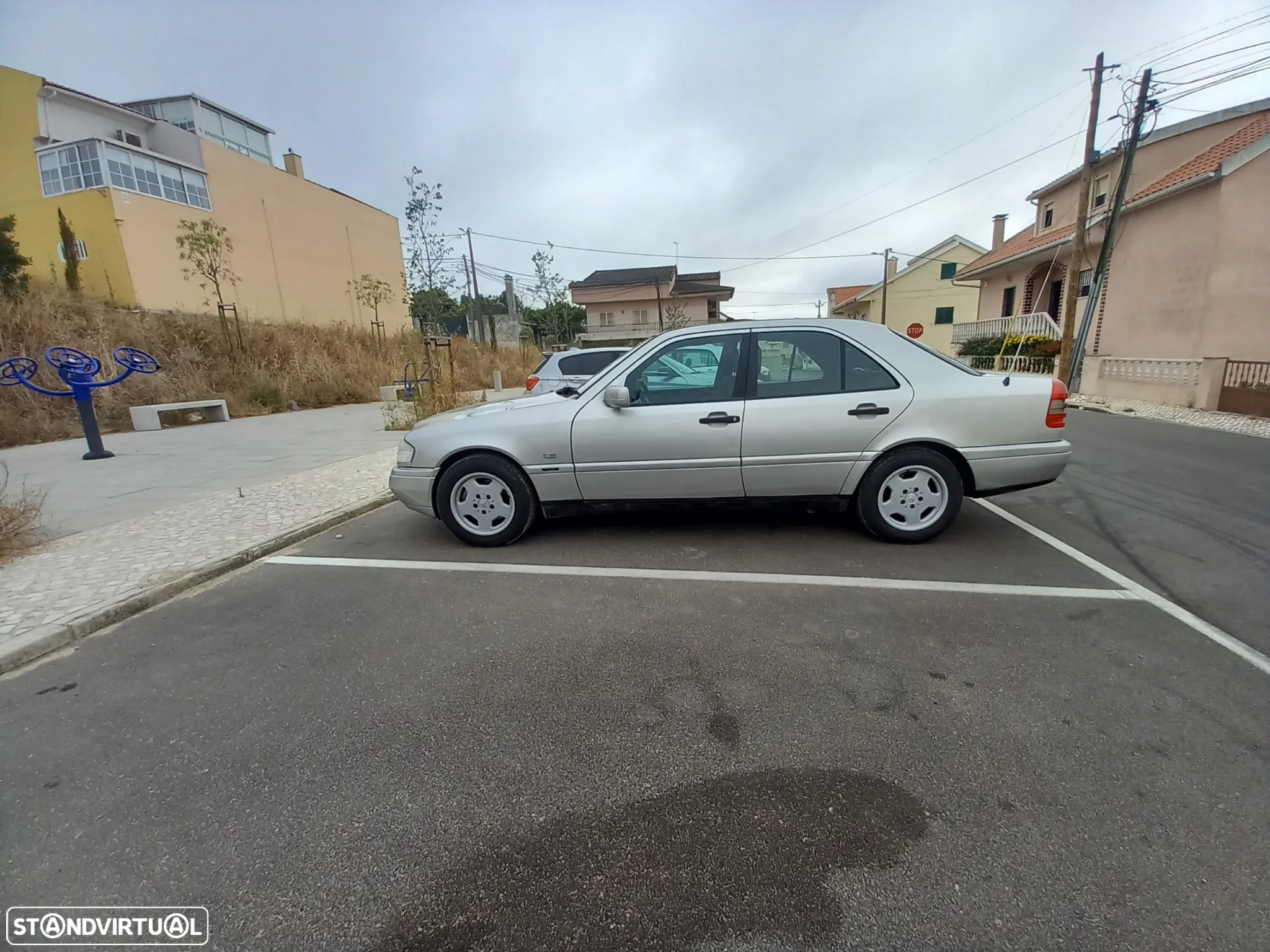Mercedes-Benz C 250 TD Classic - 2