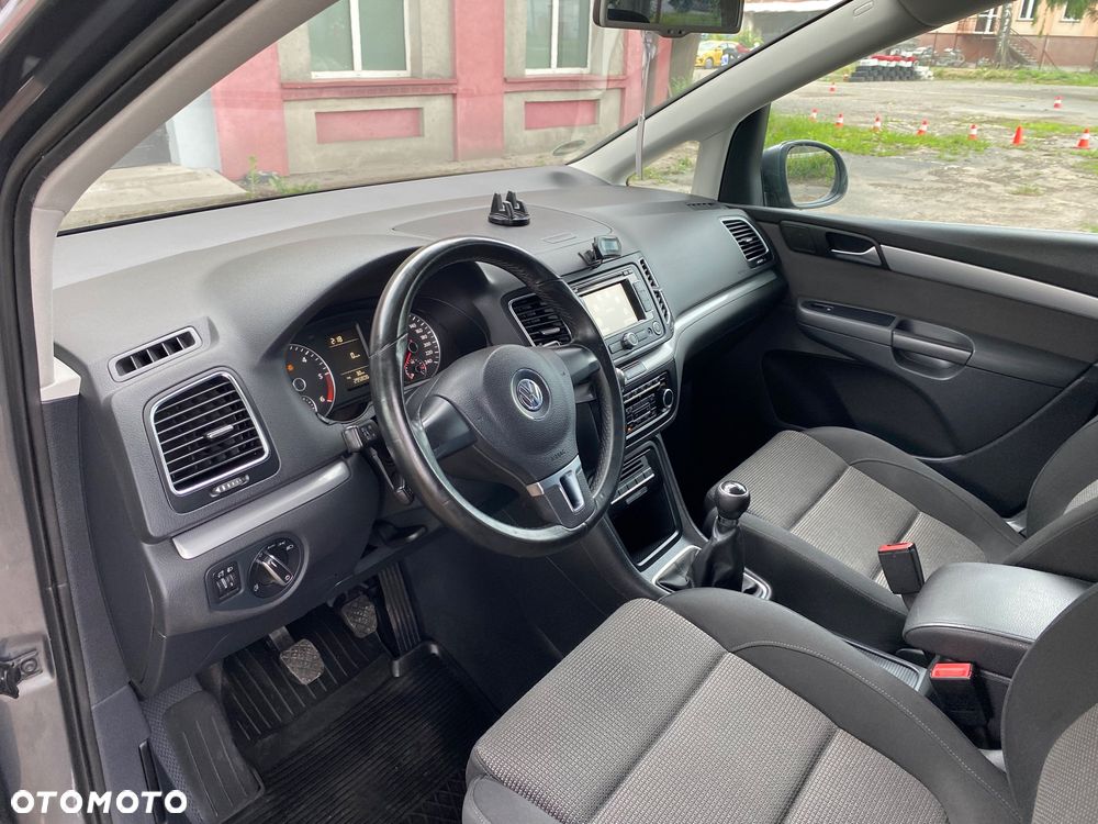Volkswagen Sharan 2.0 TDI Comfortline - 15