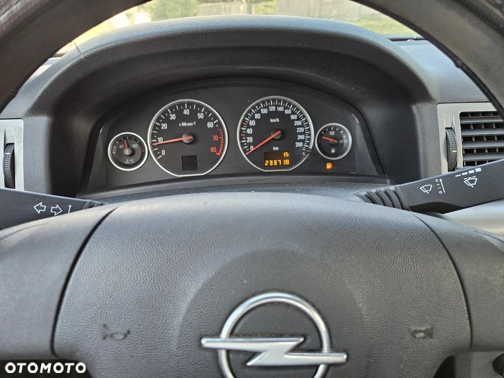 Opel Vectra 1.8 - 12