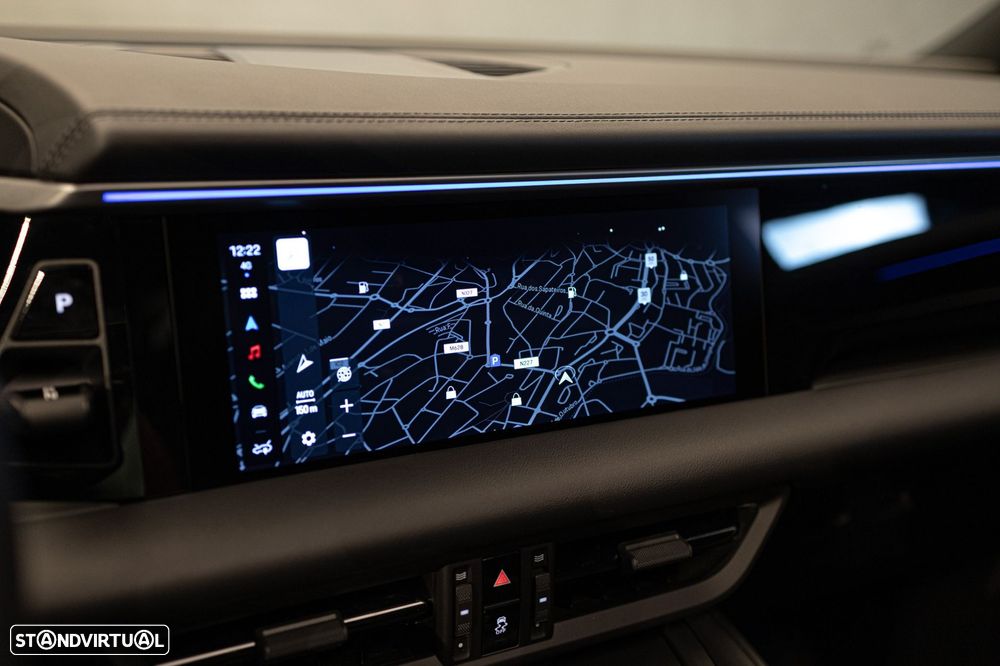 Porsche Macan Electric 4 - 37