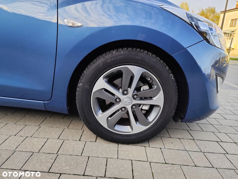 Hyundai i30 - 13