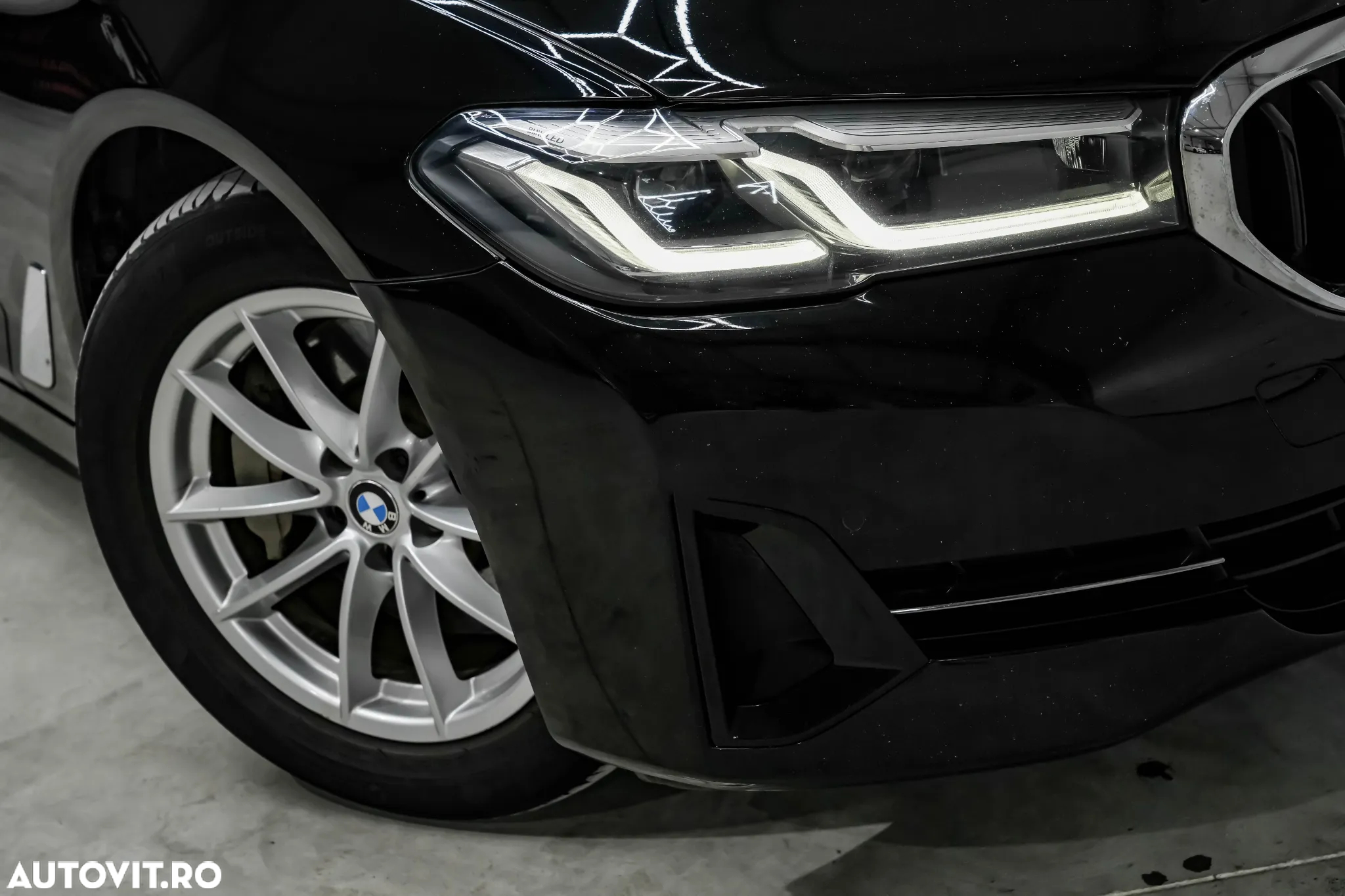 BMW Seria 5 530e AT PHEV - 31