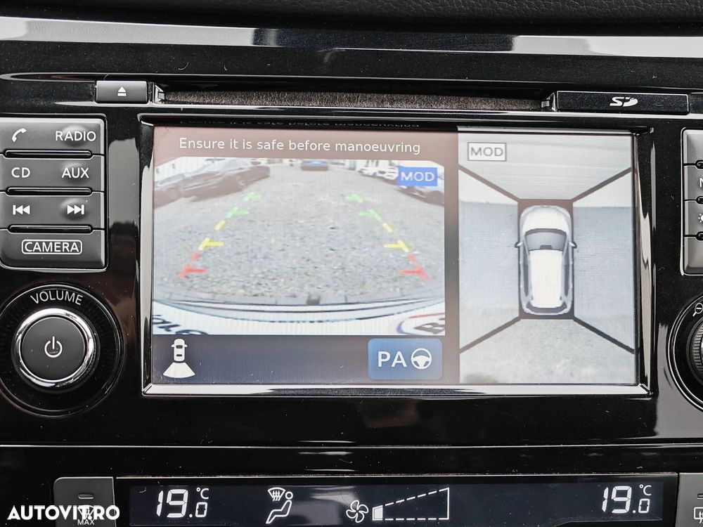 Nissan X-Trail 1.6 dCi N-Connecta - 22