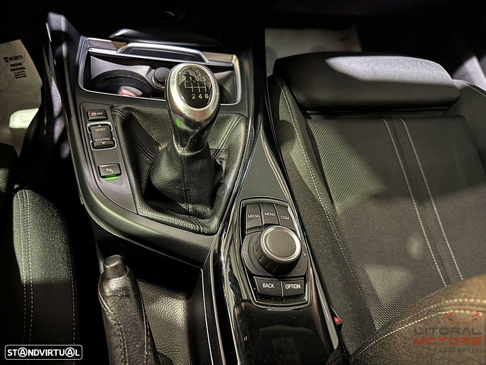 BMW 116 d EDynamics Line Sport - 29