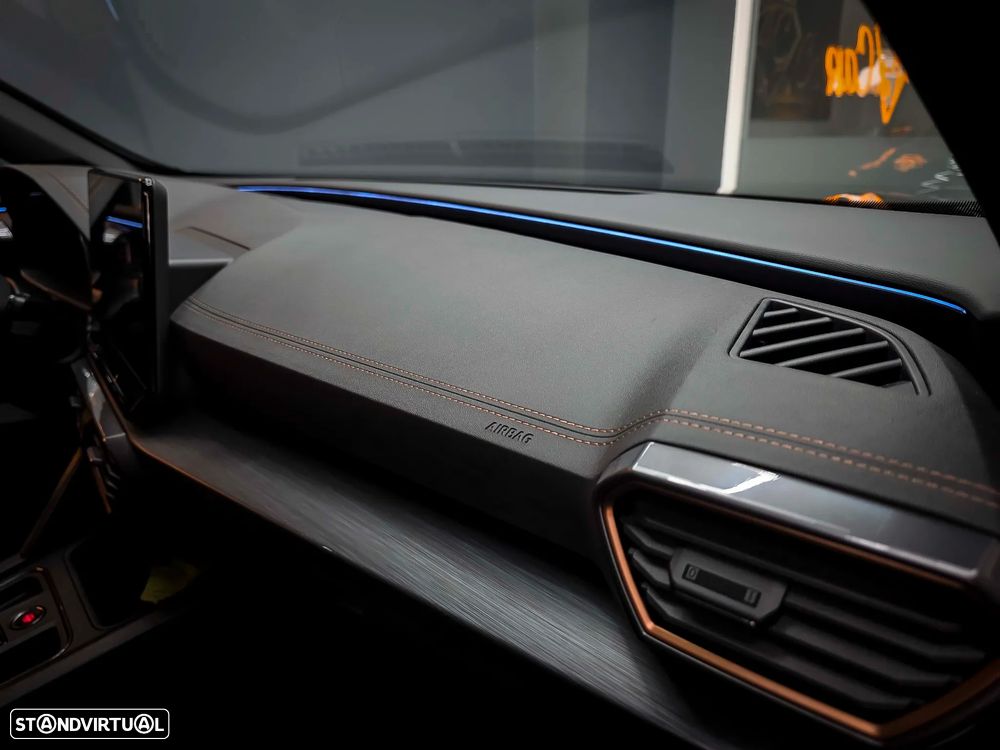Cupra Formentor 1.4 e-Hybrid DSG VZ - 17