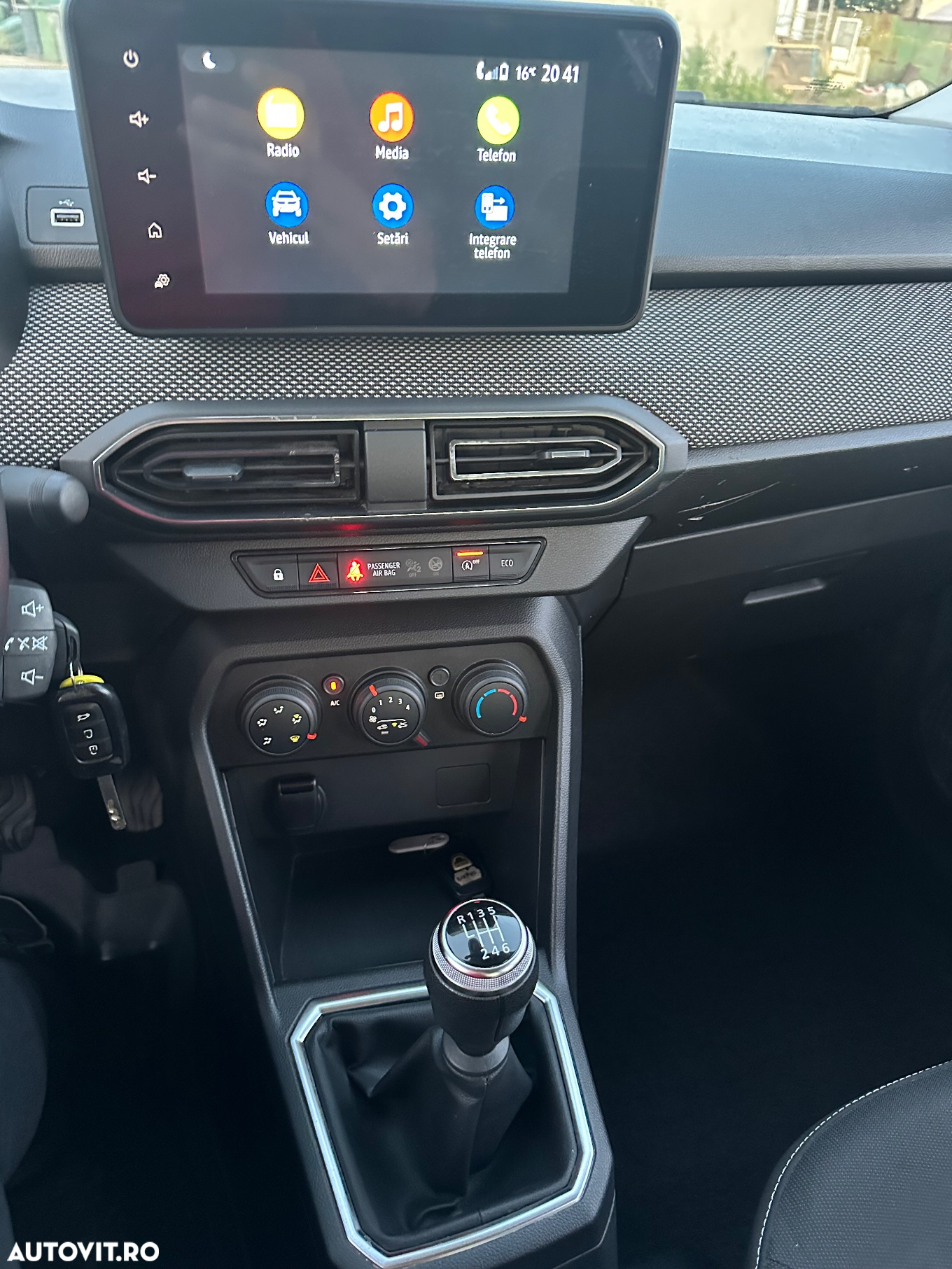 Dacia Logan TCe 90 MT6 Expression - 10