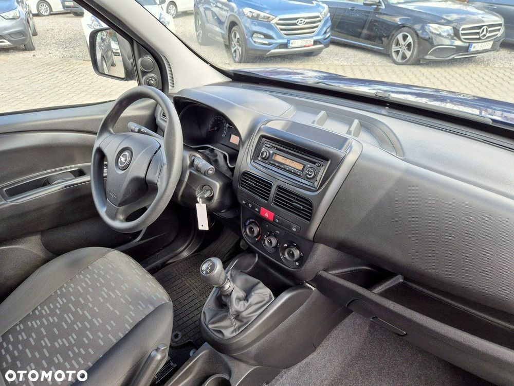 Opel Combo 1.4 Enjoy Eu6 - 29