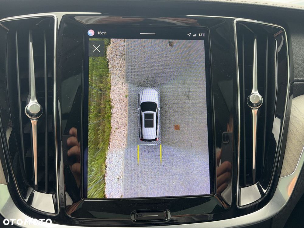 Volvo V60 Cross Country - 25