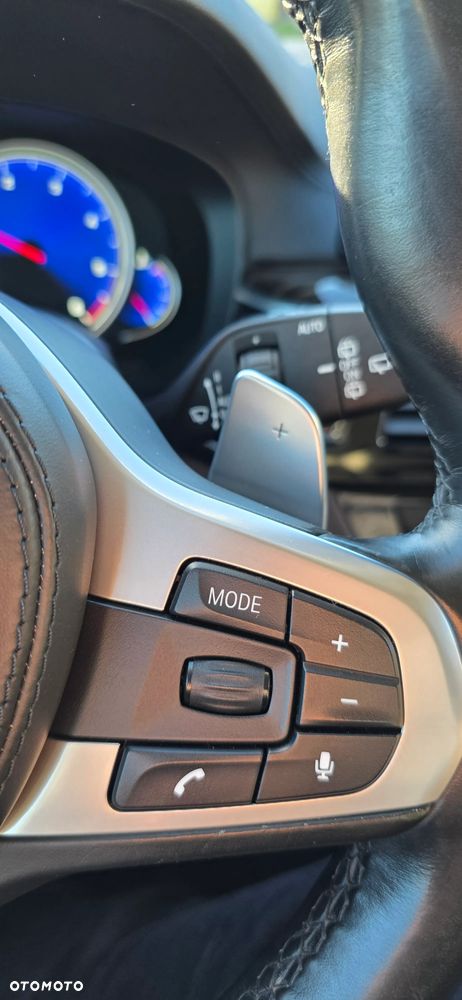 BMW Seria 5 520d Luxury Line sport - 18