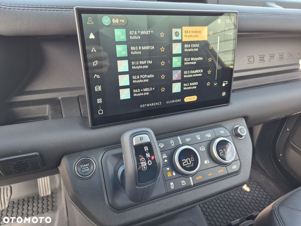 Land Rover Defender 3.0 D250 mHEV X-Dynamic SE - 11