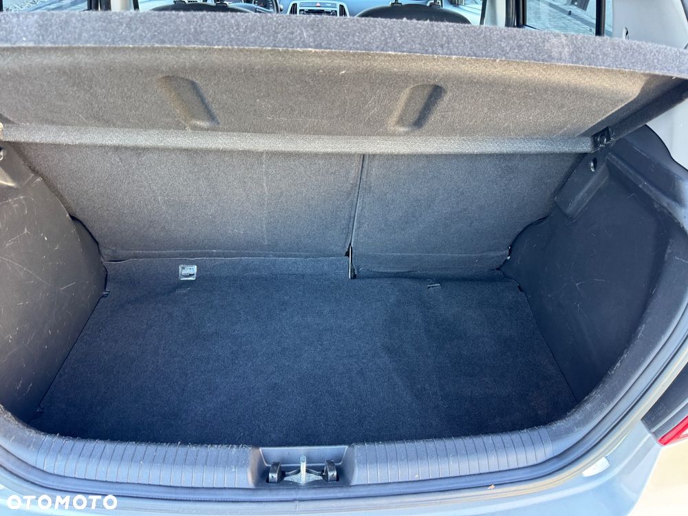 Hyundai i20 1.2 BlueDrive Classic + - 21