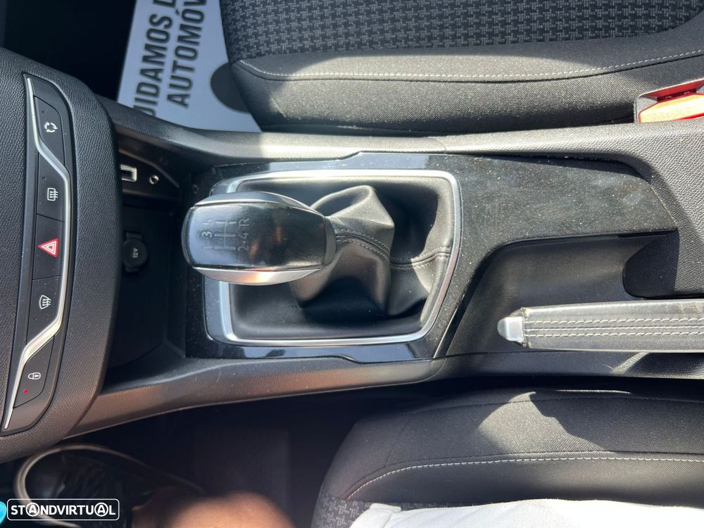 Peugeot 308 1.2 PureTech Access - 31