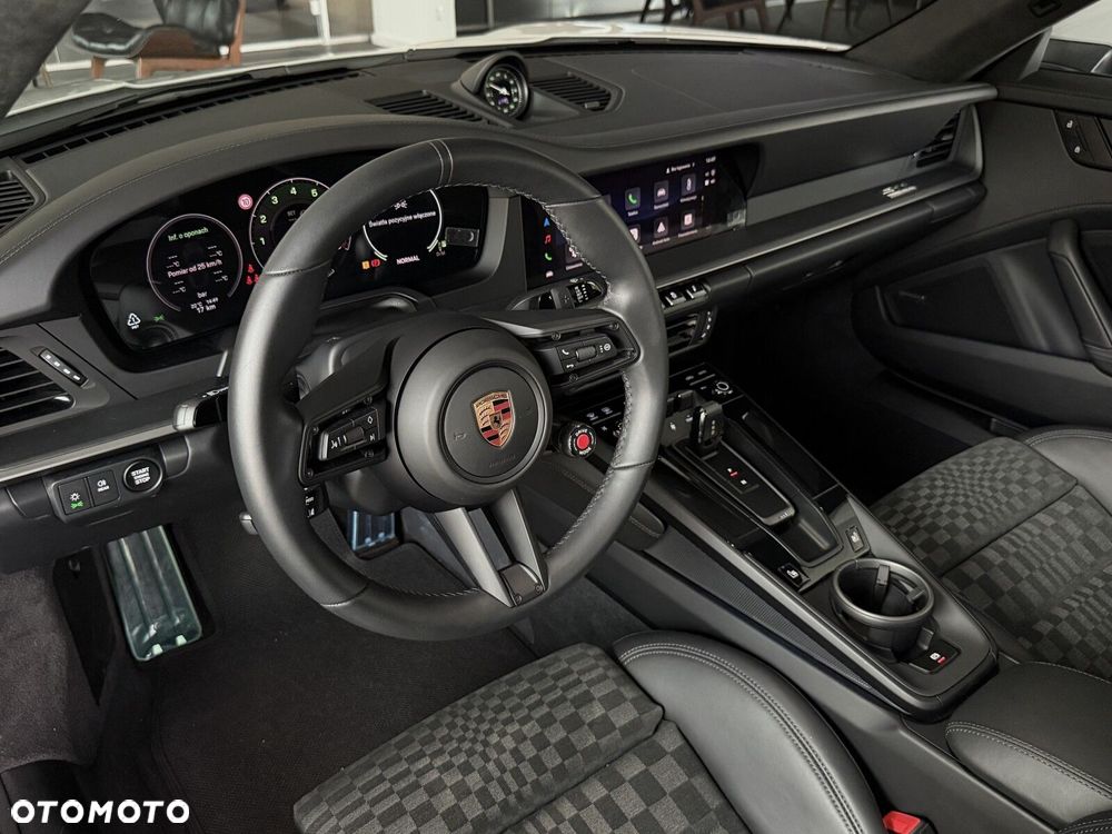 Porsche 911 - 20