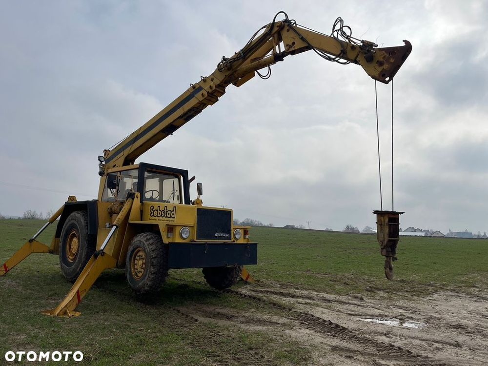 Manitou MRT VOLVO MOELVEN WIDŁY KOSZ - 3