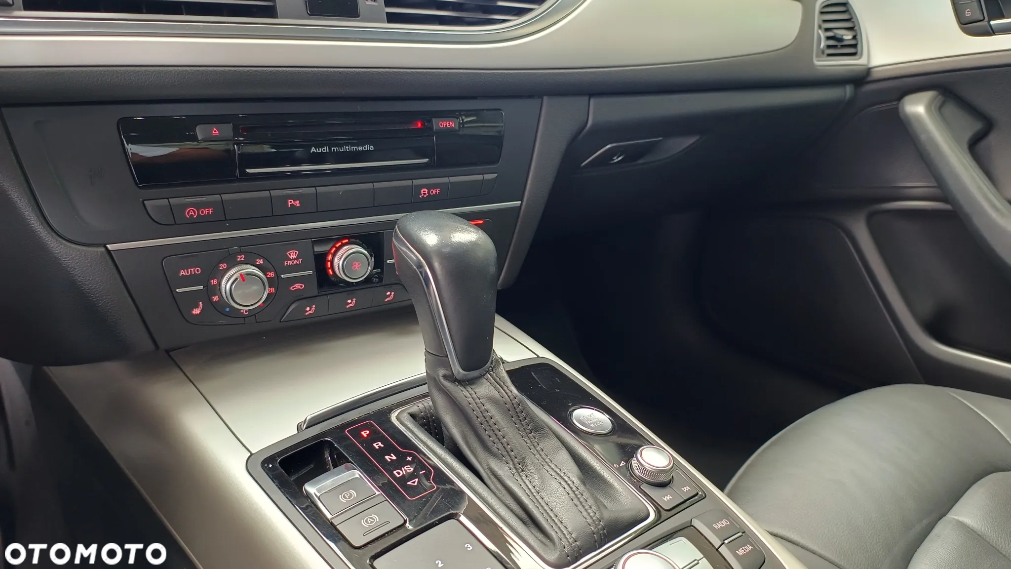 Audi A6 2.0 TDI ultra S tronic - 25