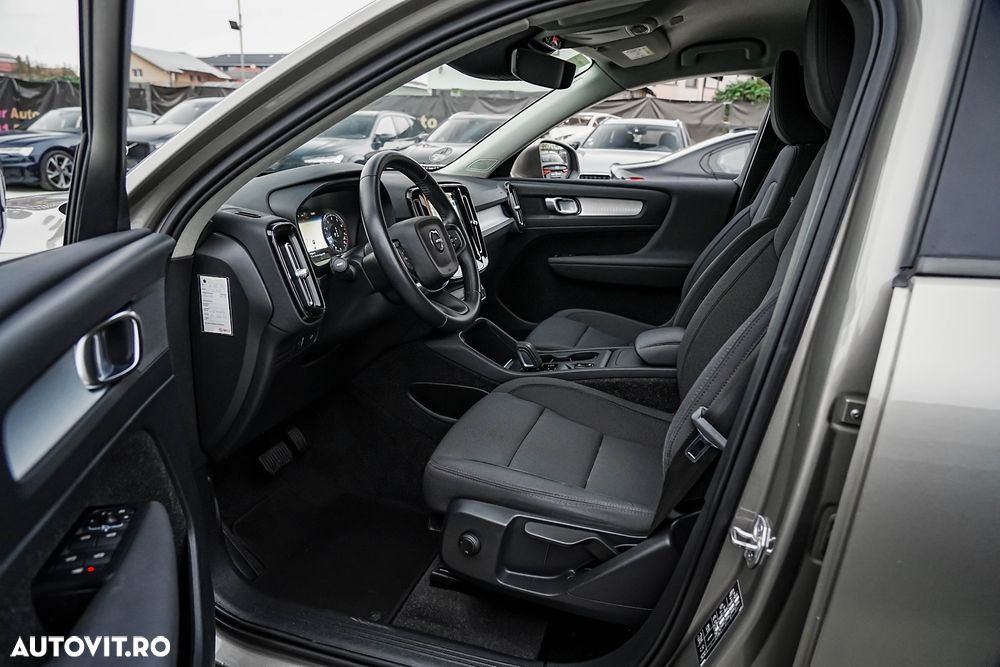 Volvo XC 40 T2 Plus Bright - 19