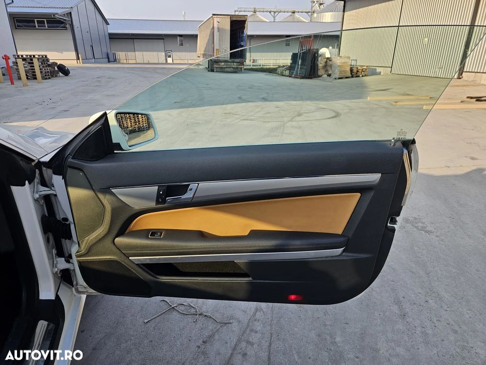 Mercedes-Benz E - 14