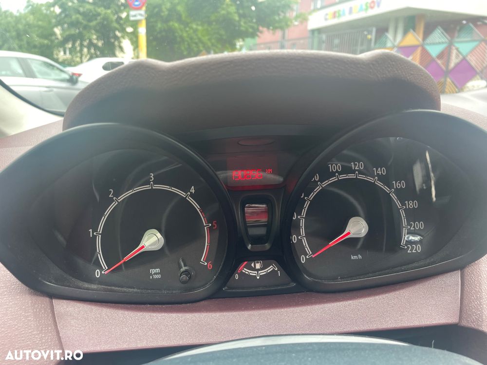 FORD Fiesta 2010 — imagine 8