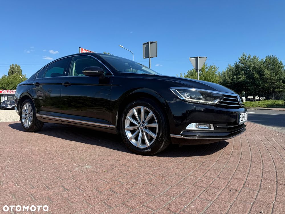 Volkswagen Passat 1.8 TSI BMT Highline - 30