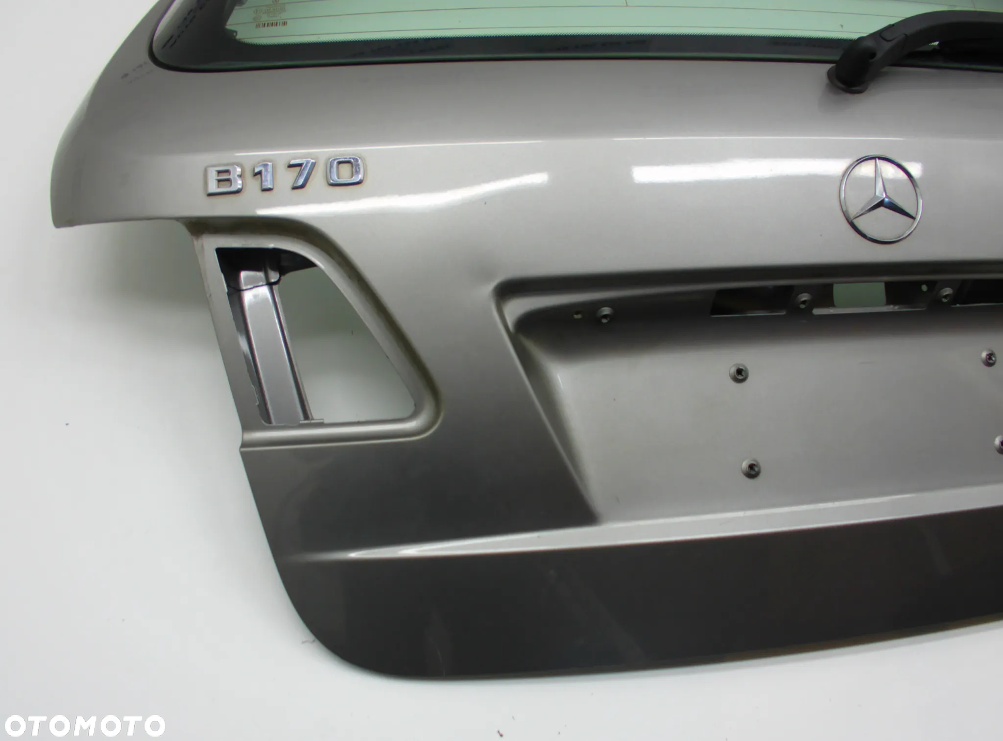 Mercedes B Klasa W245 Klapa bagażnika 748 - 3