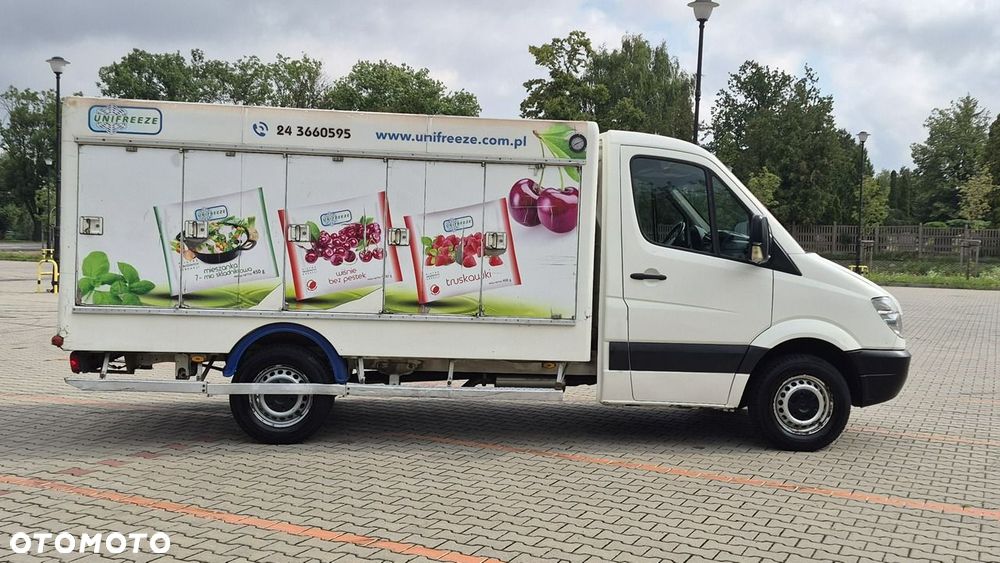 Mercedes-Benz Sprinter - 8