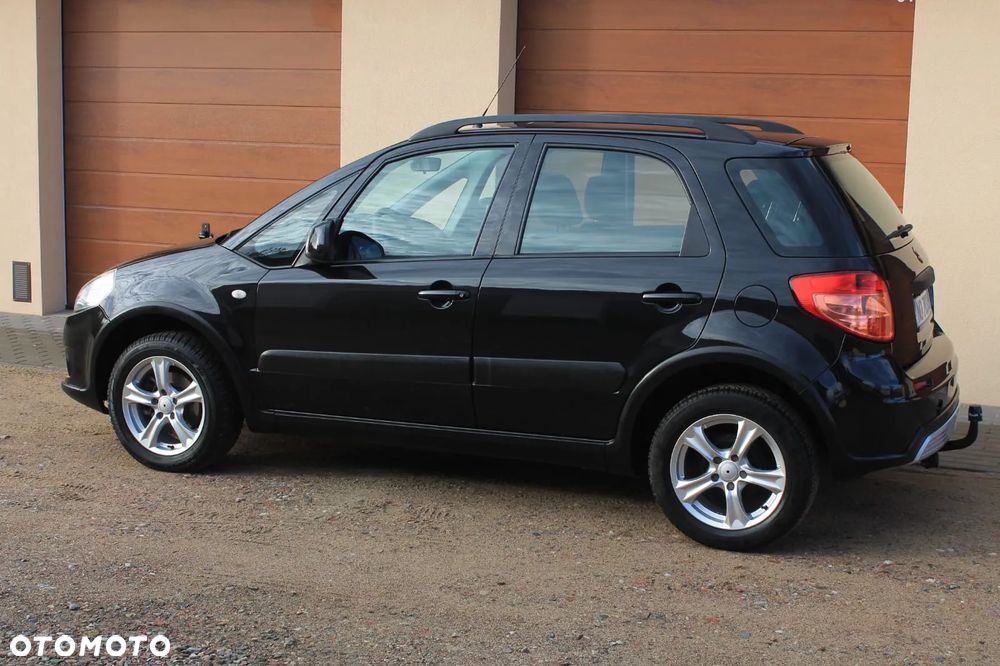 Suzuki SX4 1.9 DDiS 4WD GS / Premium - 24