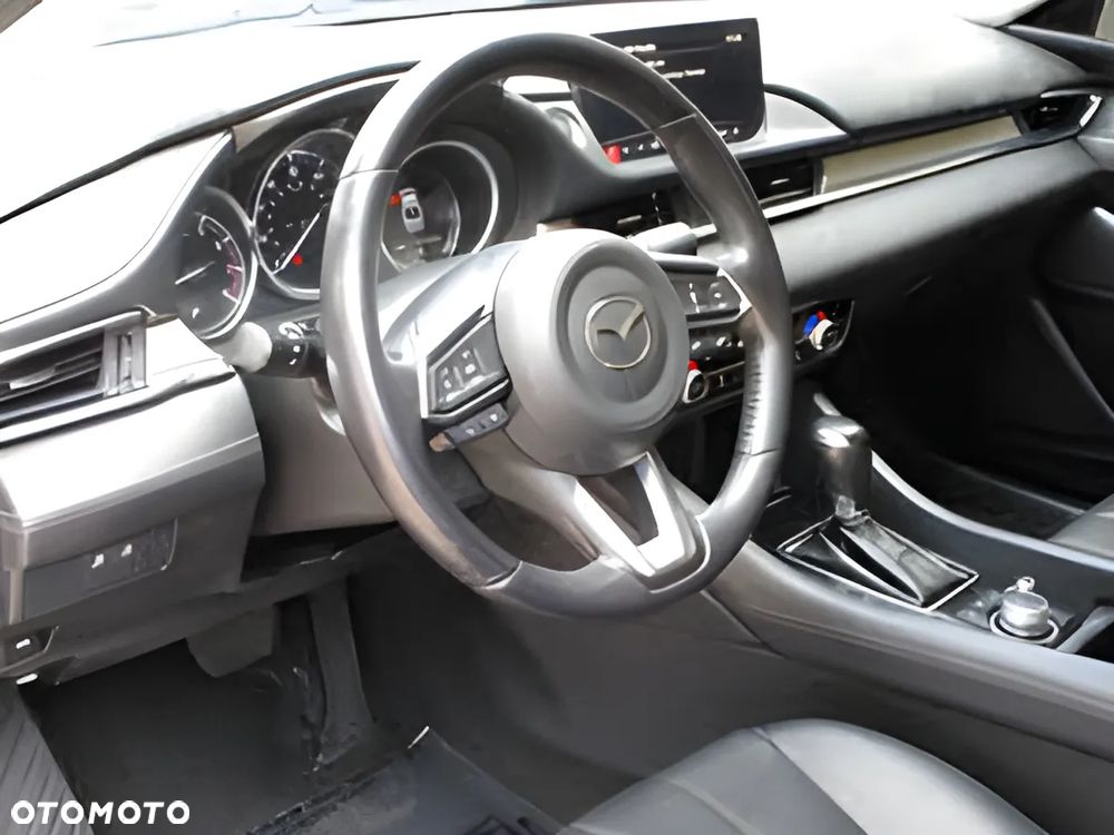 Mazda 6 2.5 SkyPrestige - 4