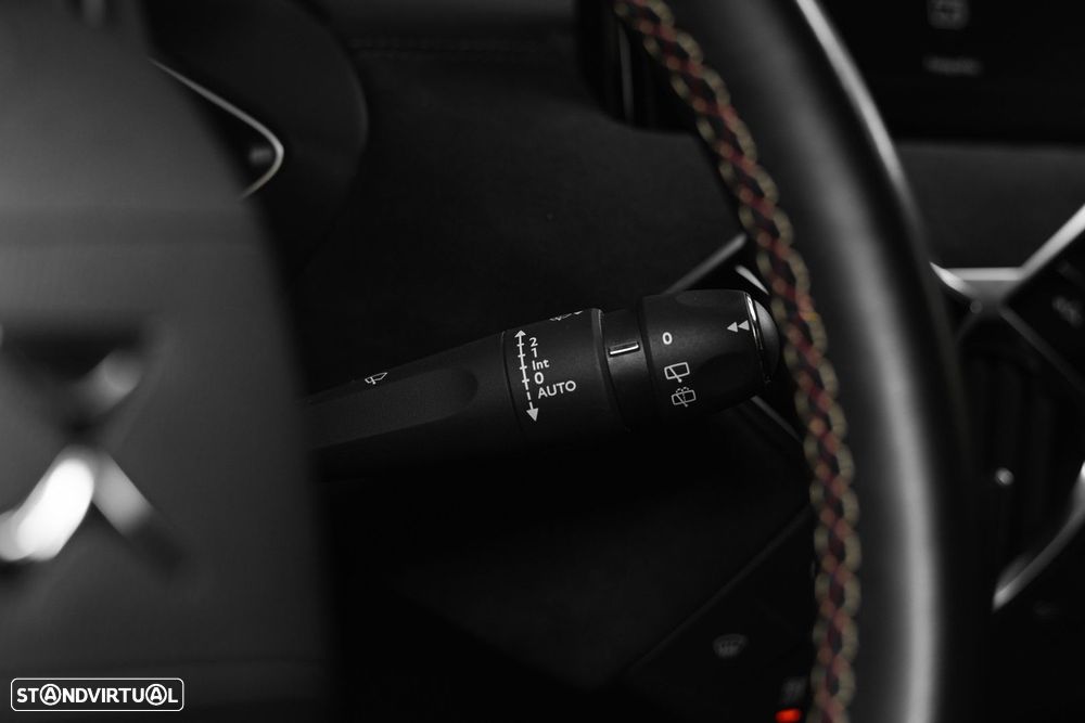 DS DS3 Crossback E-TENSE PERFORMANCE LINE - 19