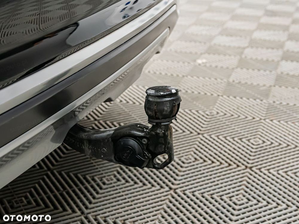 Audi A6 Allroad - 32