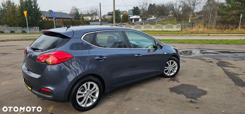 Kia Ceed 1.4 CVVT Spirit - 8