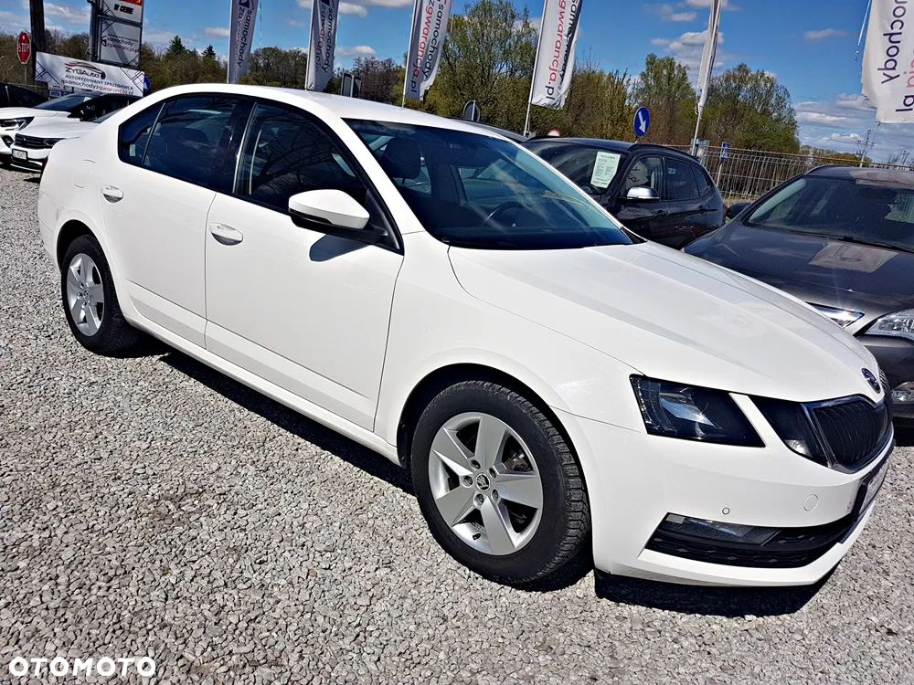 Skoda Octavia 2.0 TDI SCR Ambition - 3