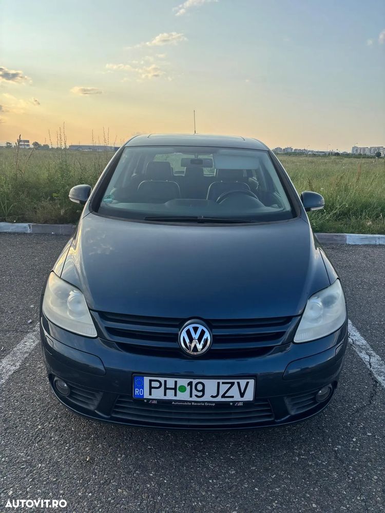 Volkswagen Golf Plus 2.0 FSI Comfortline Aut. - 4