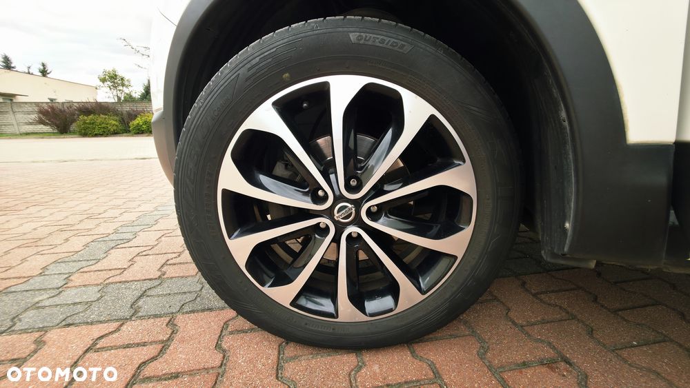 Nissan Qashqai+2 2.0 Tekna - 25