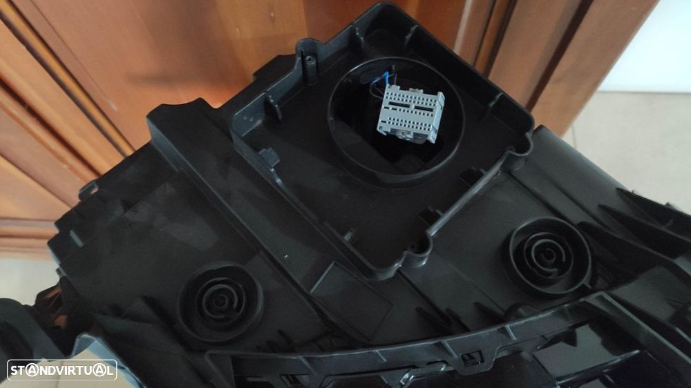 farol esquerdo full Led Opel Mokka - 10