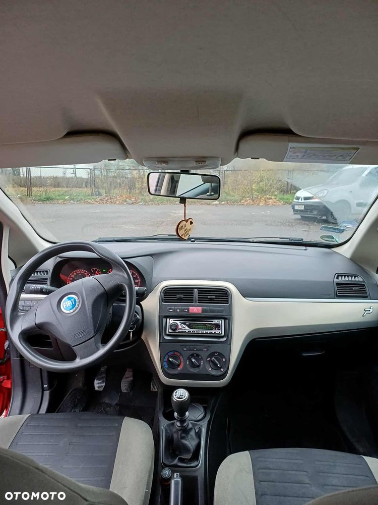 Fiat Punto - 10