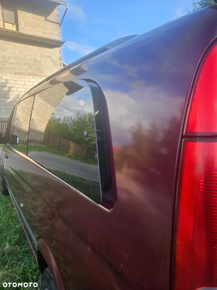 Mercedes-Benz Vito - 11