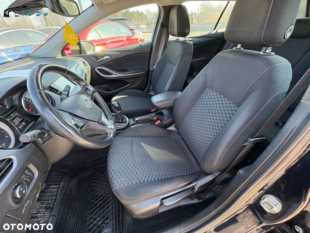 Opel Astra 1.4 Turbo Start/Stop Business - 19