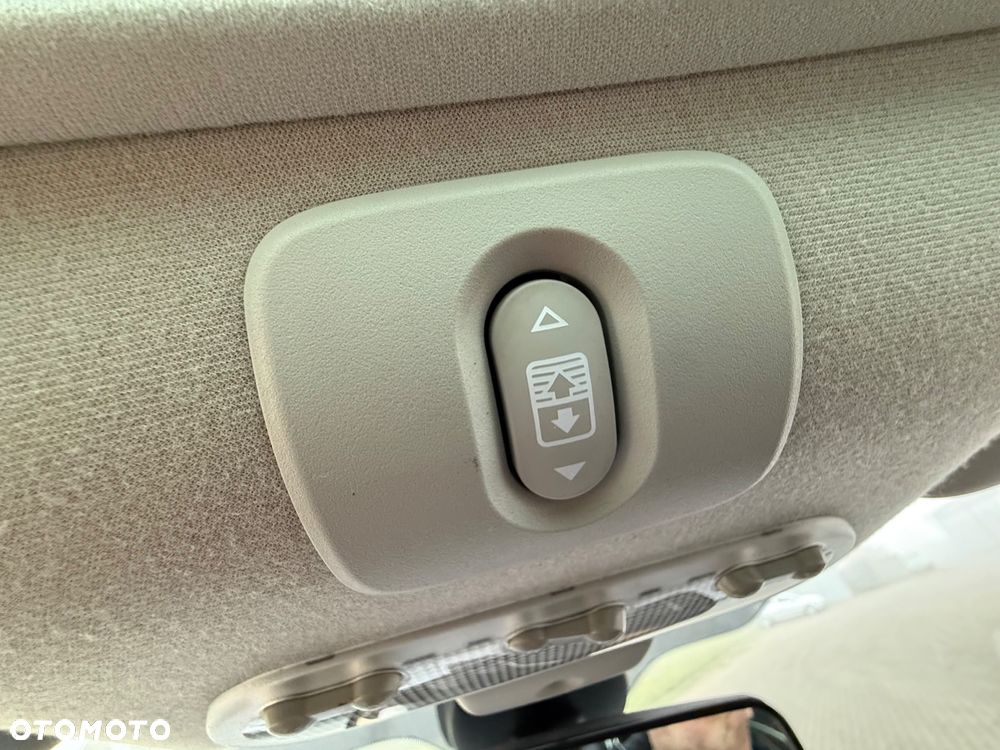 Nissan Qashqai+2 - 38